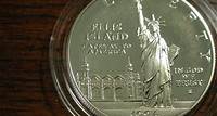 1986s Ellis Island Commemorative One dollar NICE