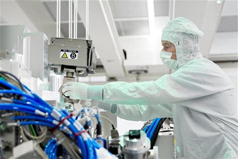 ASML products & services | Supplying the semiconductor industry