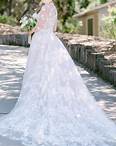 Monique Lhuillier Easton Wedding Dress Save 48%