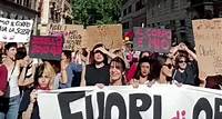 Il corteo transfemminista di "Non una di meno" a Roma contro il governo Meloni