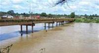 Mouila : atteint de dépression un homme se jette du pont de la Ngounié Mouila : atteint de dépression un homme se jette du pont de…
