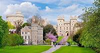 Windsor Castle, Stonehenge and Oxford Day Tour from London