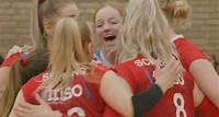 Volleybalsters Sneek op voorsprong tegen Utrecht in strijd om landstitel