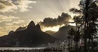 Pôr Do Sol, Rio De Janeiro, Brasil, Céu