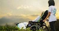 Francisco: Los cuidados paliativos son un signo de cercanía a quienes sufren