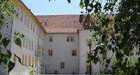 Schlosshotel am Hainich Behringen Genießen und Entspannen vom Alltag - in historischer und liebevoller Atmosphäre unter dem Motto "Urlaub für alle".