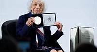 Mevlüde-Genç-Medaille für Margot Friedländer Sie sei »ein Vorbild für echte Versöhnung, für Toleranz und Verständigung«, so Ministerpräsident Wüst