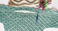Free crochet pattern, easy one piece lace crochet top.