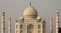 The Math Behind the Taj Mahal