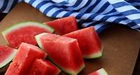 La lista definitiva dei frutti con meno zucchero da preferire in estate