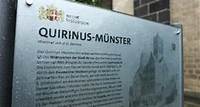 Zwei neue „Neuss historisch“-Tafeln Tafeln für das Quirinus-Münster und das Schützenportal enthüllt