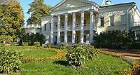 Gorki Leninskiye Museum Preserve A 29 km de distância