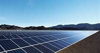 Lösungen für Stromerzeuger Bauen Sie Ihren eigenen PV-Park, erwerben Sie Solarverträge oder verkaufen Sie Solarenergie direkt – mit einem starken Partner.