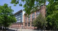 QS World University Rankings by Subject 2024: Universität Freiburg national mehrfach unter den Top 10 In den QS World University Rankings by Subject wurden 55 fächerspezifische Rankings erstellt und über 1.500 Institutionen weltweit bewertet.