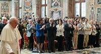 Participantes en la Conferencia Interreligiosa promovida por el Movimiento de los Focolares en audiencia con el Papa Francisco