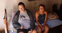 Moradora de Umuarama luta por dignidade e melhorias para ter casa adaptada ao marido cadeirante