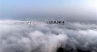“雾”入仙境 贵阳现锋面雾城市如在云端