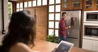 Geladeira Samsung Family Hub: inovação para sua cozinha Uma geladeira inteligente de verdade pro seu dia a dia ficar mais simples!