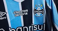 Pontos físicos Nova camisa Tricolor pode ser encontrada nas lojas GrêmioMania licenciadas