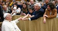 Le Pape reçoit les grands-parents: «La mémoire d’un monde sans mémoire»