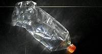 Lido di Venezia 18 Monate altes Mädchen schluckt Plastikkappe einer Flasche und stirbt