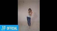 MOMO "SIGNAL" DANCE VIDEO (9 KB)