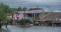 Rio Grande do Sul chega a 166 mortos com previsão de frio e mais chuva; nível do Guaíba reduz