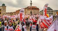 Polacy przeciwko Tuskowi i zielonemu szaleństwu Unii Europejskiej