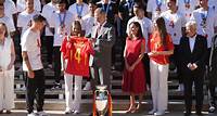 König Felipe und seine Familie empfangen die spanischen Europameister