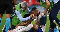 Mbappé vai fazer cirurgia após quebrar nariz na Eurocopa, diz jornalista