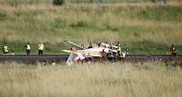 France: un avion s’écrase sur une autoroute et fait trois morts (VIDEO)