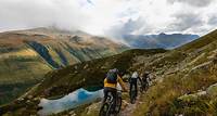Tourismus Mountainbiker können fünf Schweizer Alpenpässe befahren