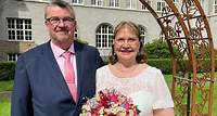 Der Antrag als Weihnachtsgeschenk Claudia (52) und Tobias (58) heiraten in Schwerte