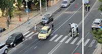 Incidente a Cagliari, l’auto si ribalta sulle strisce in viale Ciusa