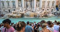 Diskussion um Touri-Gag an Wahrzeichen in Rom – Einheimische fluchen: „Zeitalter der Schwachköpfe“
