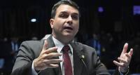 Bolsonaristas fazem ofensiva para derrubar punição de fake news em eleição