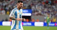 Gerrard invite Messi en Arabie Saoudite