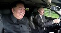 Corea del Nord, Kim Jong-un a bordo della limousine regalata da Putin