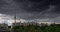 Unwetter in Deutschland: DWD warnt vor schweren Gewittern – Experte sagt Flut-Alarm bis Juni voraus