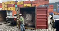 Polícia encontra meia tonelada de cocaína em contêiner de açúcar no litoral de SP