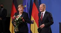 Mehrheit findet Verhältnisse nach Merkel schlechter - und gibt Scholz die Schuld