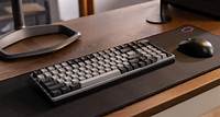 Cooler Master MK770: Schmale Fullsize-Tastatur verzichtet auf Metall