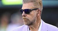 Howard Eskin suspended from Citizens Bank Park after making unwanted advance toward an Aramark employee