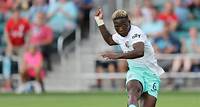 Temwa Chawinga scores 2 goals in 3 minutes for Current