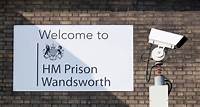 Großbritannien: Gefängniswärterin lässt sich beim Sex mit Häftling filmen