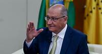 'Taxa das blusinhas' ajuda a preservar empregos e empresas brasileiras, diz Alckmin