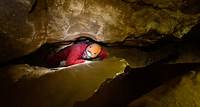 Kletterer (27) steckte in Höhle fest: Er wurde langsam zerquetscht!