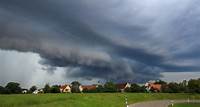 Schwere Gewitter und Tornados: Unwetter über Deutschland