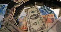 Incertezas globais e maior risco no Brasil fazem real derreter frente ao dólar em 2024