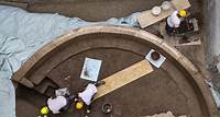 A Pompei emerge una tomba con incisione che cambia la storia